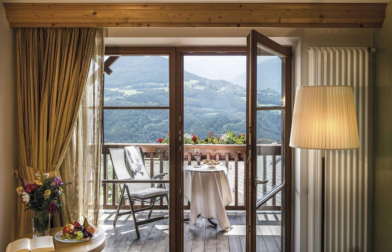 Taubers Unterwirt Aktiv & Vitalhotel Feldthurns Buitenkant foto