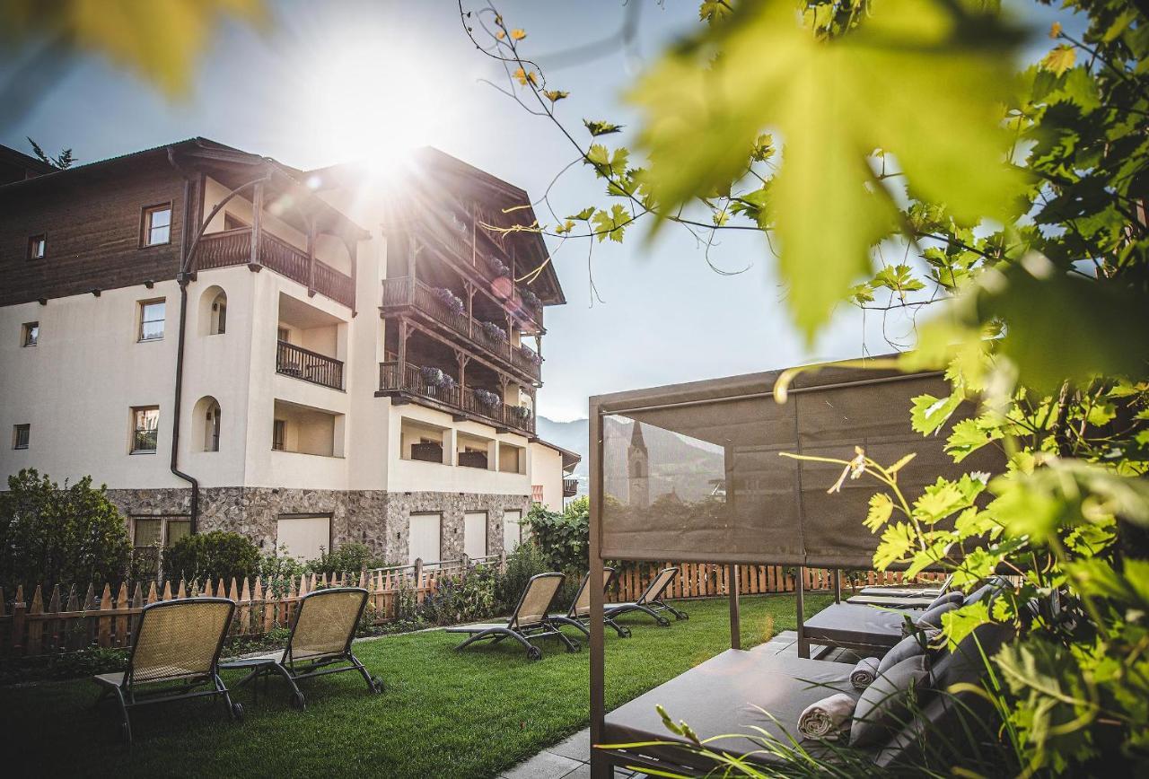 Taubers Unterwirt Aktiv & Vitalhotel Feldthurns Buitenkant foto