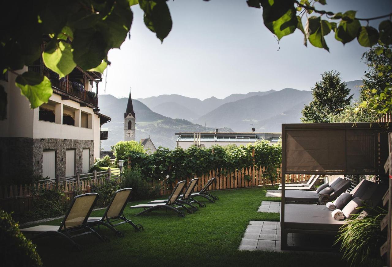 Taubers Unterwirt Aktiv & Vitalhotel Feldthurns Buitenkant foto