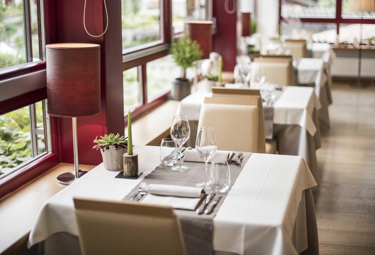 Taubers Unterwirt Aktiv & Vitalhotel Feldthurns Buitenkant foto