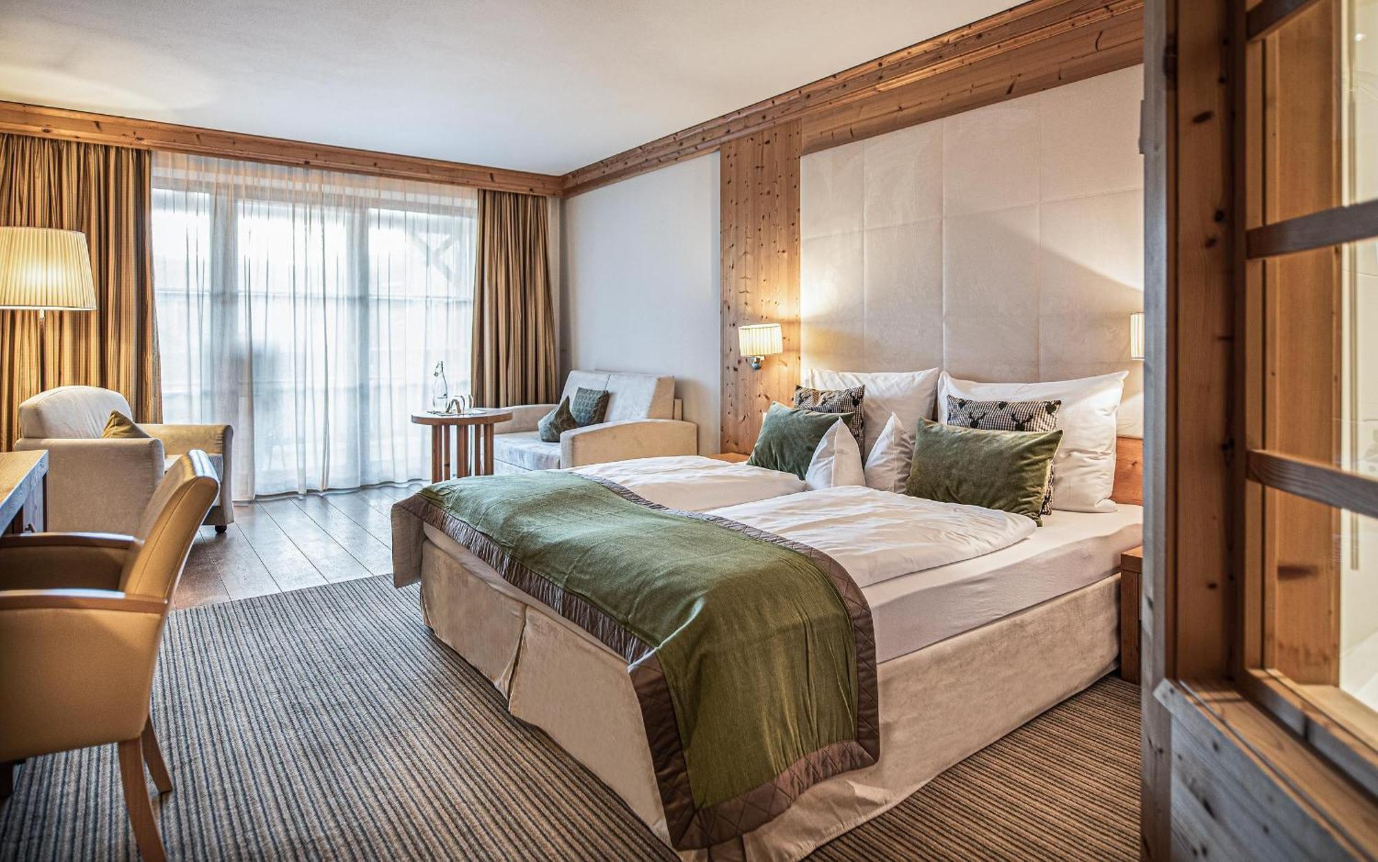 Taubers Unterwirt Aktiv & Vitalhotel Feldthurns Buitenkant foto