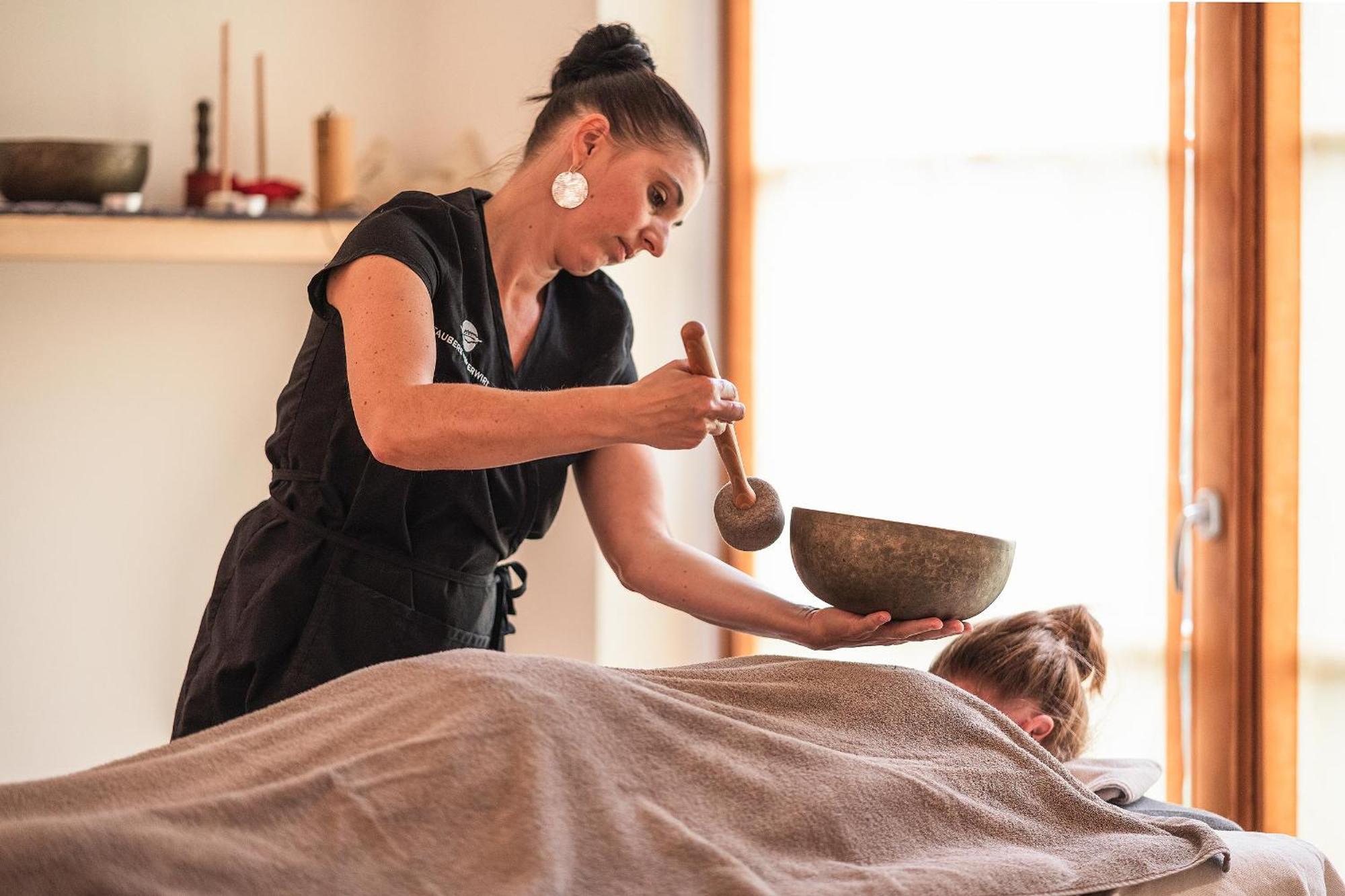 Taubers Unterwirt Aktiv & Vitalhotel Feldthurns Buitenkant foto